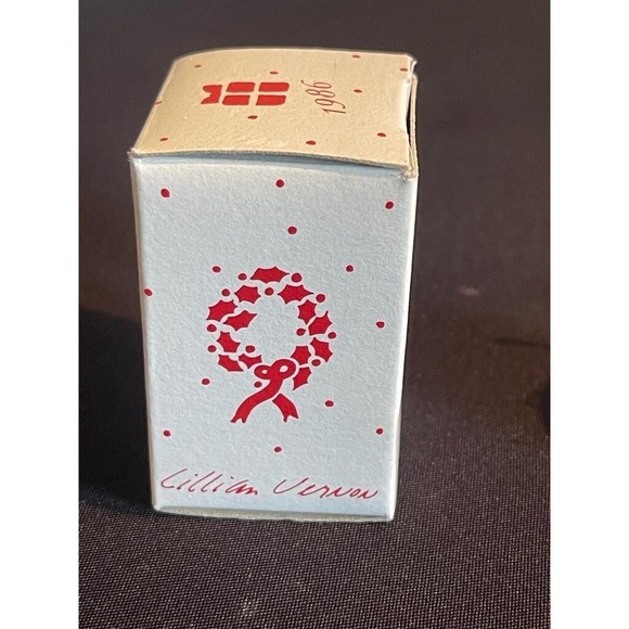 Vintage 4 sided Porcelain Christmas Bell 🔔 Lillian Vernon 1986 stocking wreath - Picture 14 of 15